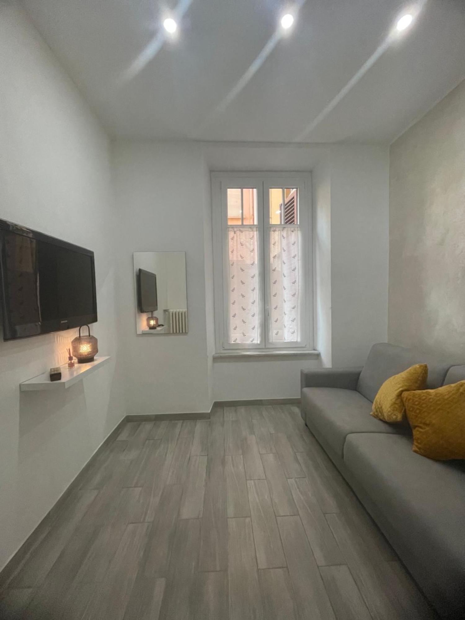 La Casa Nel Viale Appartement Asti Buitenkant foto
